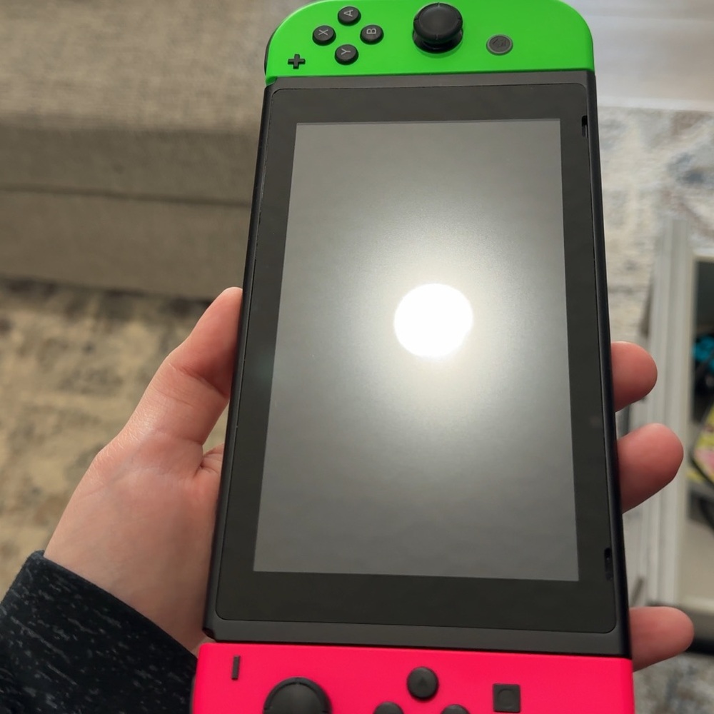 Nintendo Switch Bundle - Picture 3 of 3